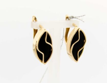 Gold earrings